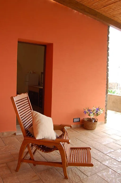 La Stele Di Rekale Guest House Scauri